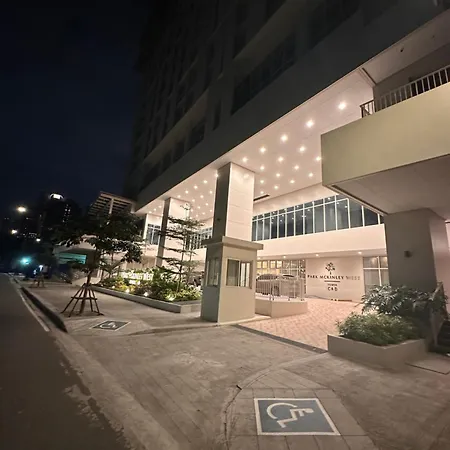 Park Mckinley West 1Br Suite