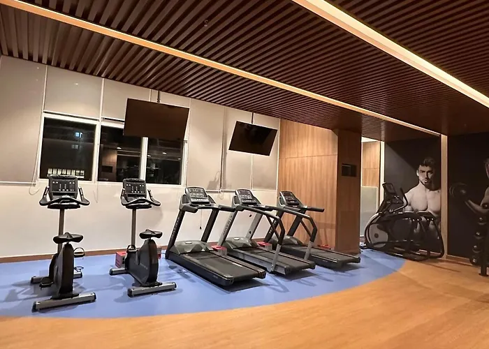 Park Mckinley West 1br *