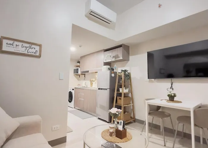 Apartahotel Park Mckinley West 1br Manila
