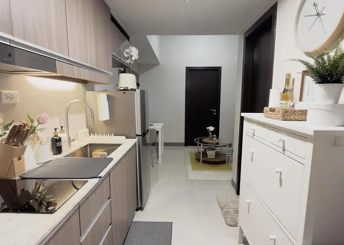 Apartahotel Park Mckinley West 1br Manila
